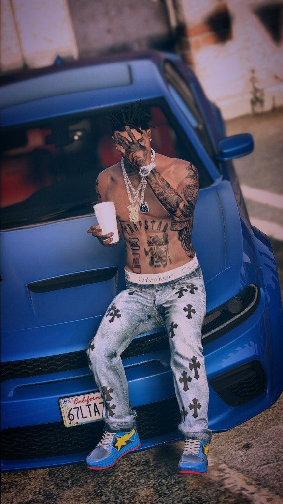 Postava na ulici v Los Santos